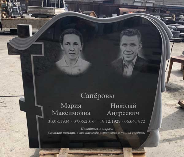 Памятник №156 из черного гранита — фото 3